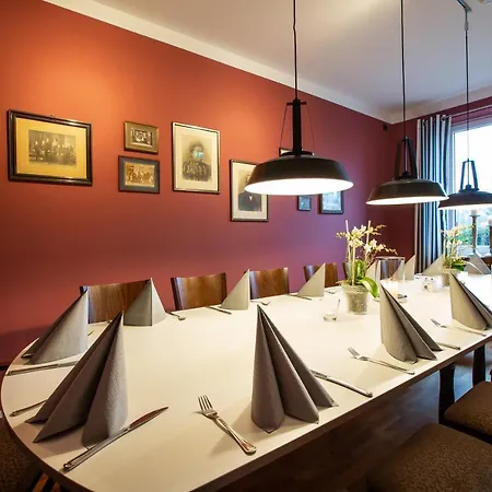Weinbek Hotel